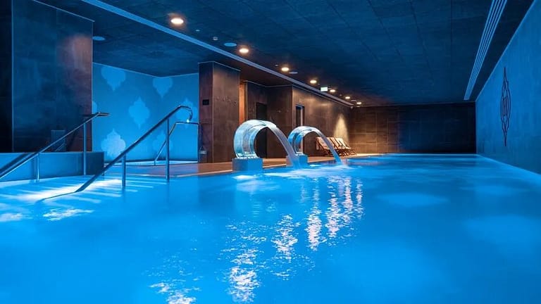 e1 suites and spa