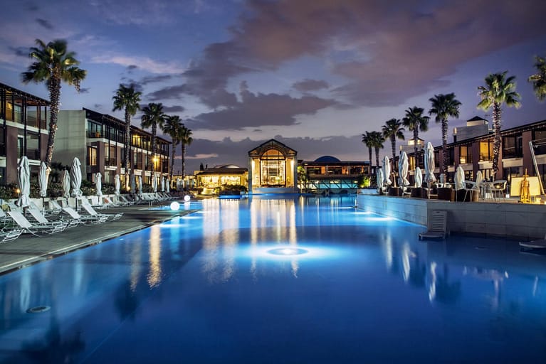 nikopolis hotel and spa