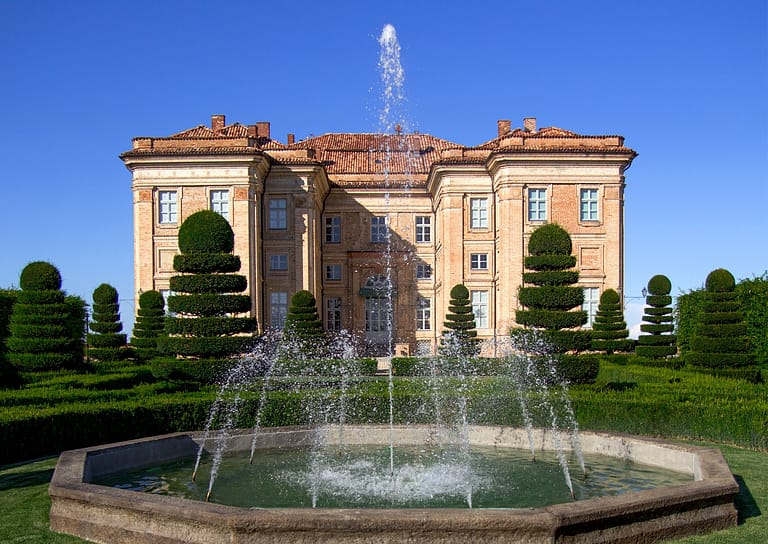 castello di guarene